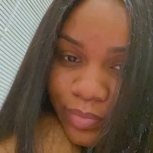 Meet your Posher, Dasia